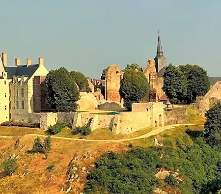 Logis De La Helberdiere Отель типа 