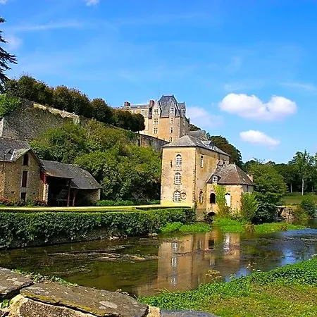 Logis De La Helberdiere 3*