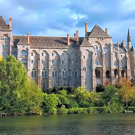 Logis De La Helberdiere