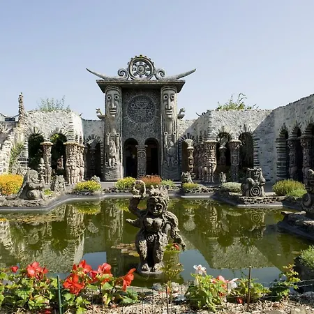 B&B Logis De La Helberdiere