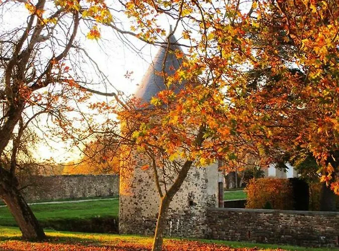 Logis De La Helberdiere B&B