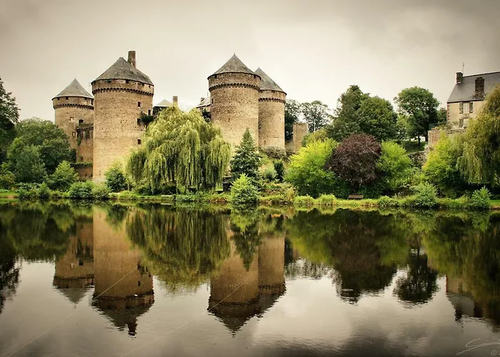 B&B Logis De La Helberdiere